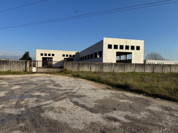 terreno edificabile in vendita a Ceccano