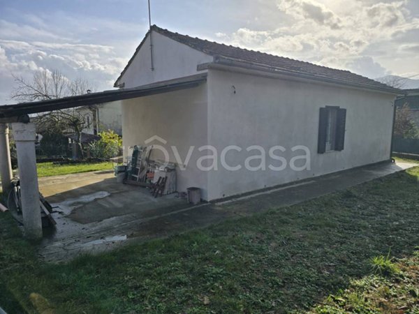 casa indipendente in vendita a Ceccano