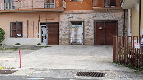 locale commerciale in vendita a Ceccano