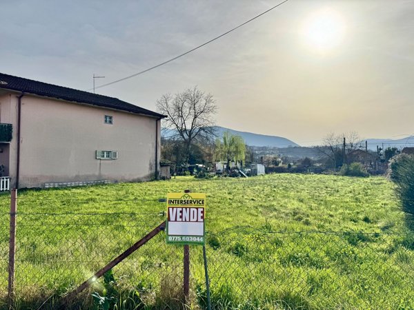 terreno edificabile in vendita a Ceccano