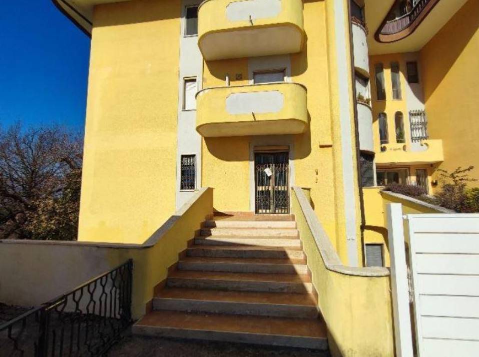 ufficio in vendita a Ceccano