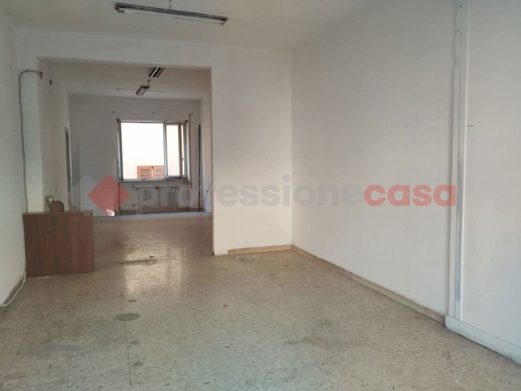 negozio in vendita a Ceccano