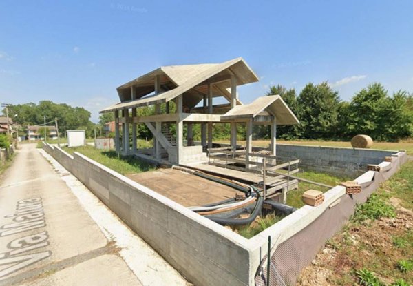 casa indipendente in vendita a Ceccano