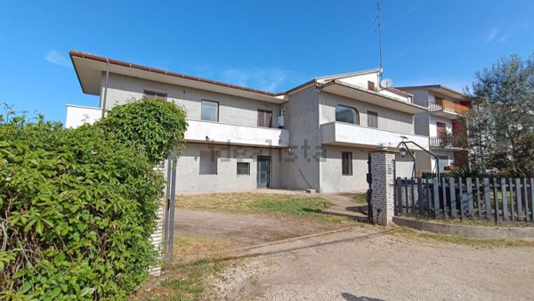 casa indipendente in vendita a Ceccano