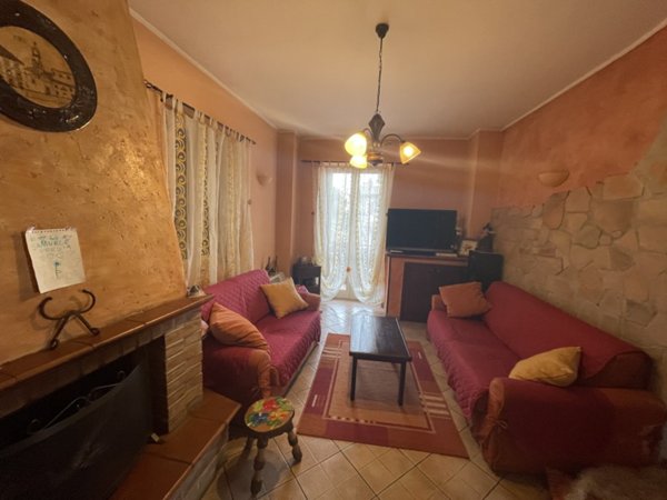 casa indipendente in vendita a Ceccano