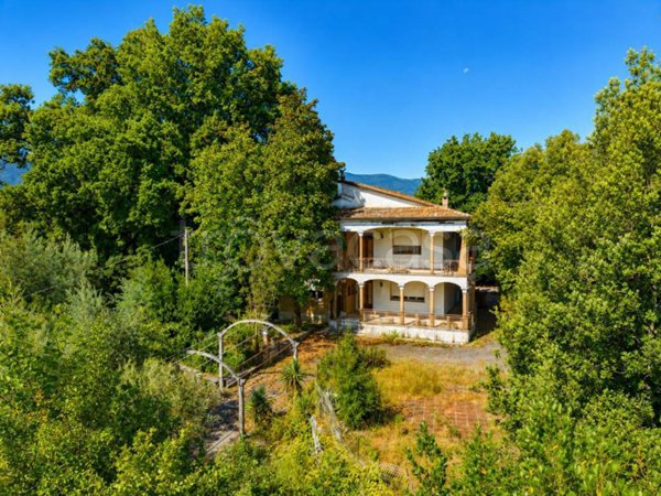 casa indipendente in vendita a Ceccano