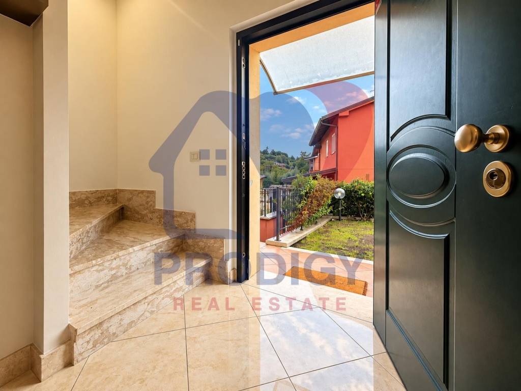 casa indipendente in vendita a Ceccano