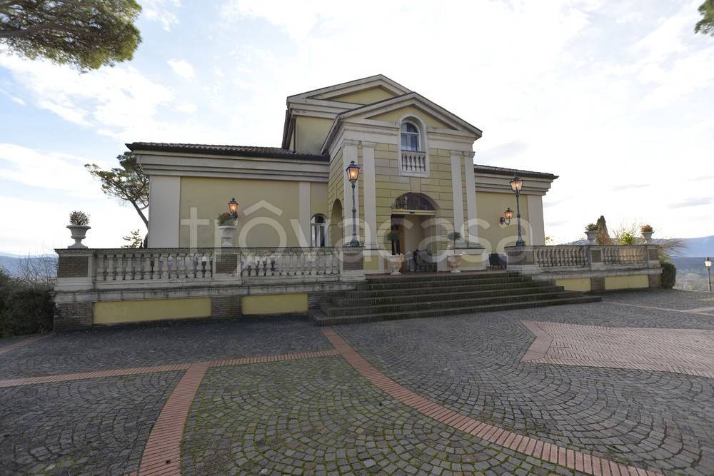 casa indipendente in vendita a Ceprano