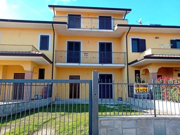 casa indipendente in vendita a Ceprano