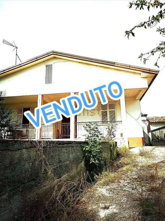 casa indipendente in vendita a Ceprano