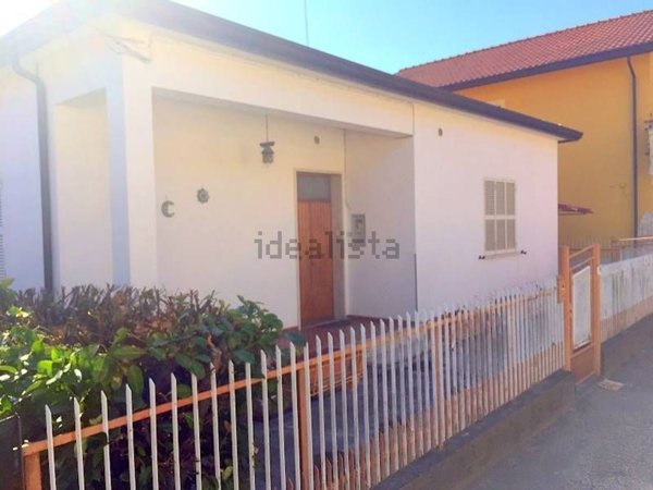 casa indipendente in vendita a Ceprano