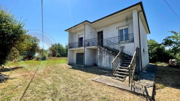 casa indipendente in vendita a Ceprano