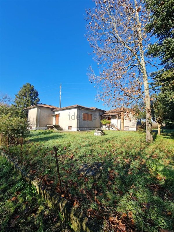 casa indipendente in vendita a Ceprano