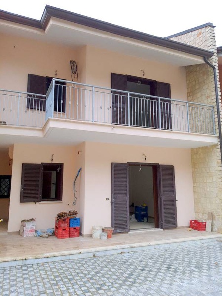 casa indipendente in vendita a Ceprano