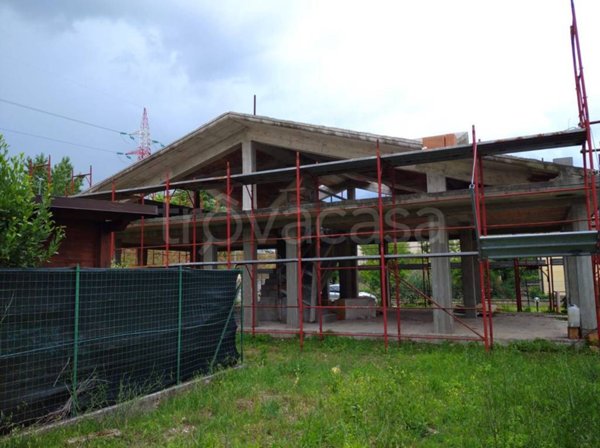 casa indipendente in vendita a Ceprano