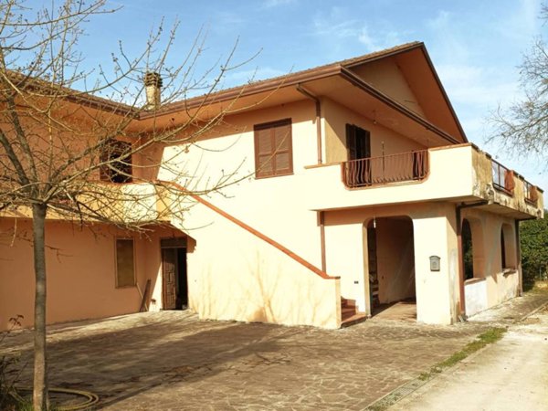 casa indipendente in vendita a Ceprano