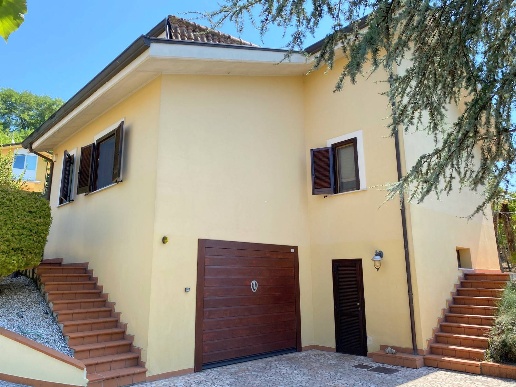 casa indipendente in vendita a Ceprano