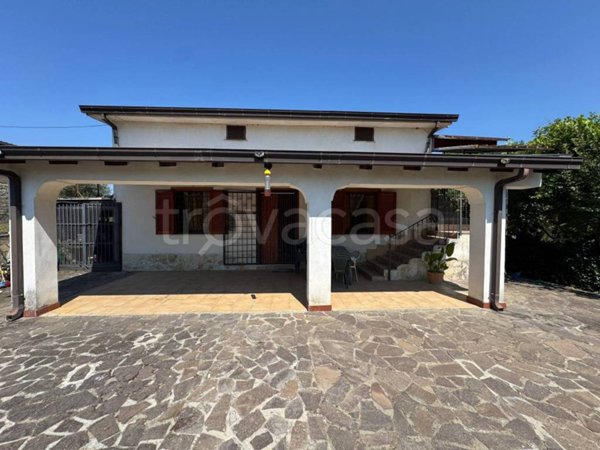 casa indipendente in vendita a Ceprano