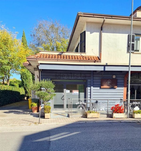 negozio in vendita a Ceprano