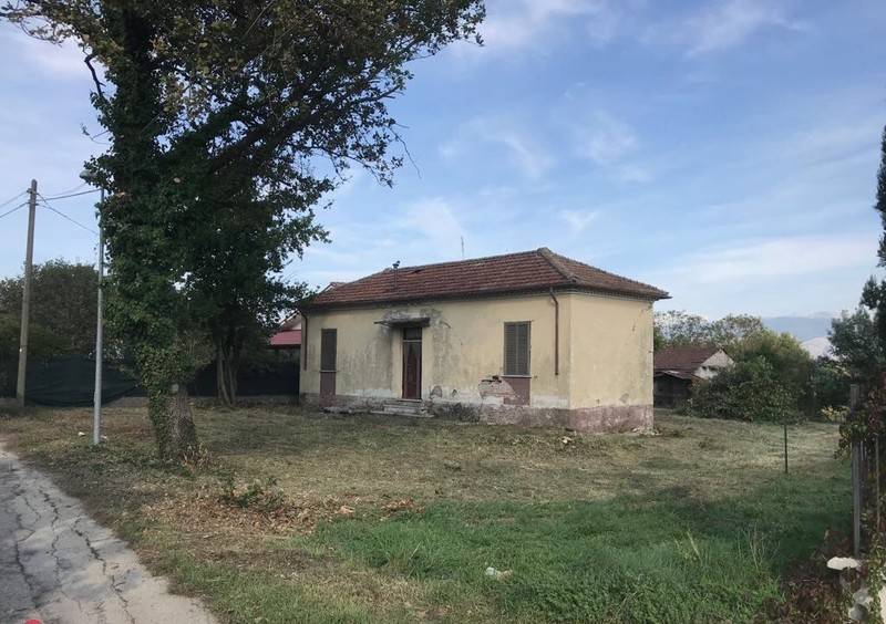 casa indipendente in vendita a Ceprano
