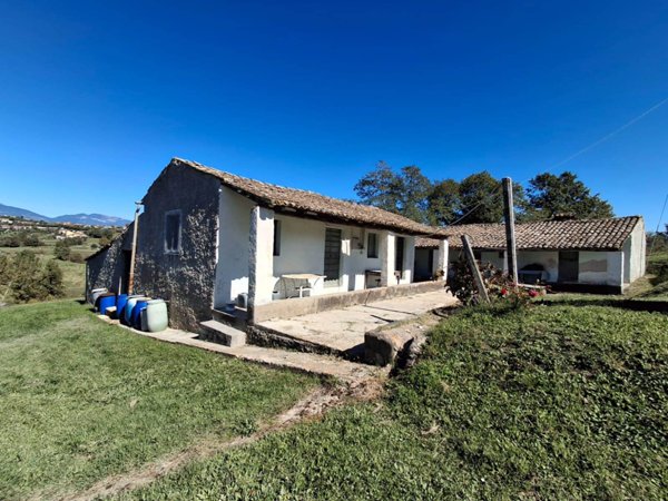casa indipendente in vendita a Ceprano
