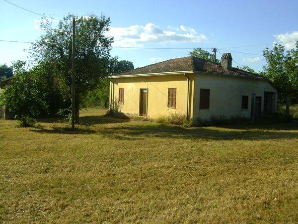 casa indipendente in vendita a Ceprano