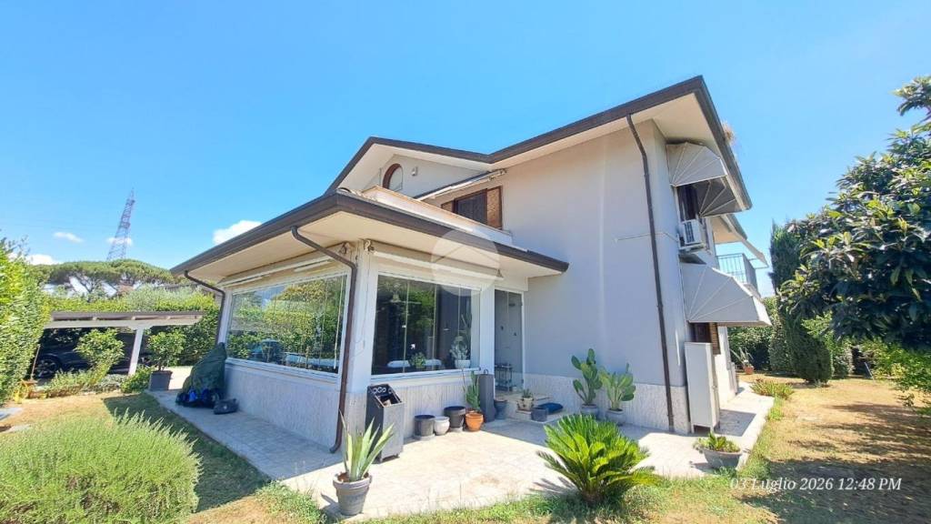 casa indipendente in vendita a Ceprano