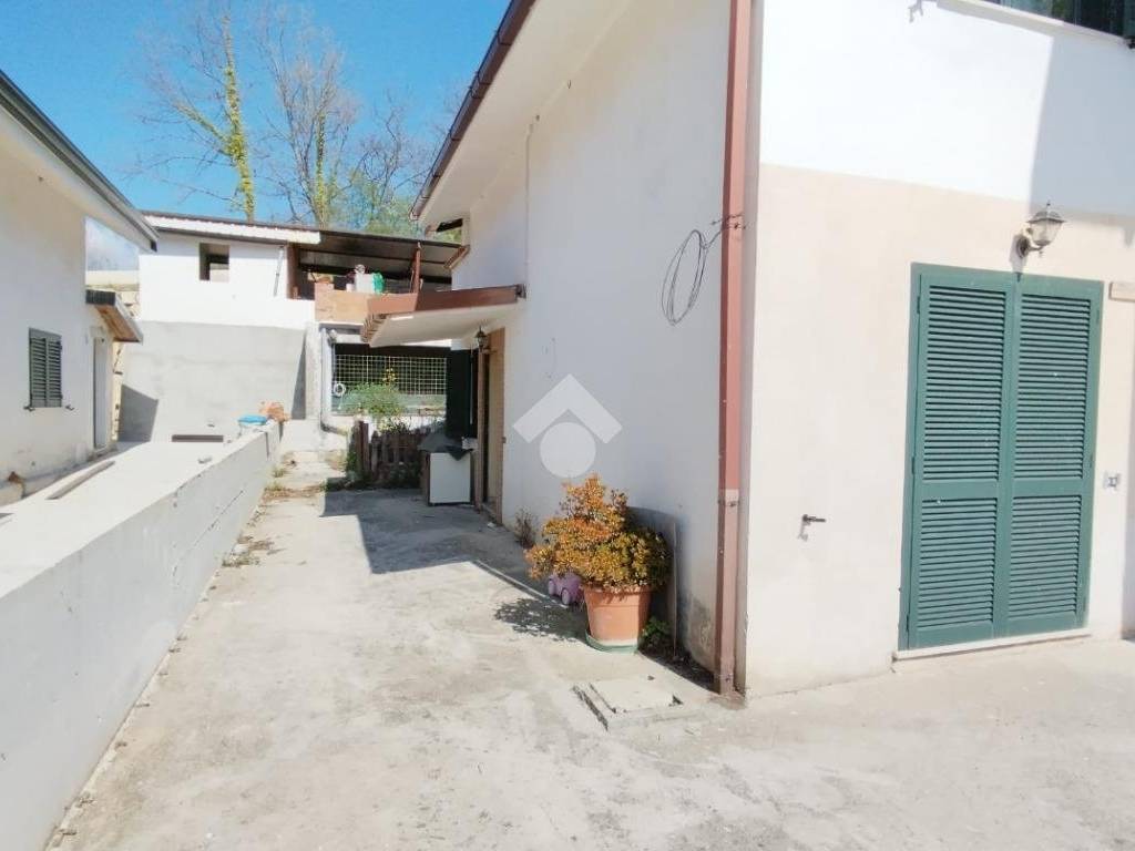 appartamento in vendita a Cervaro