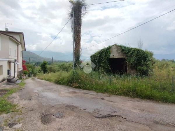casa indipendente in vendita a Cervaro