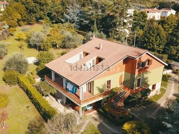 appartamento in vendita a Cervaro