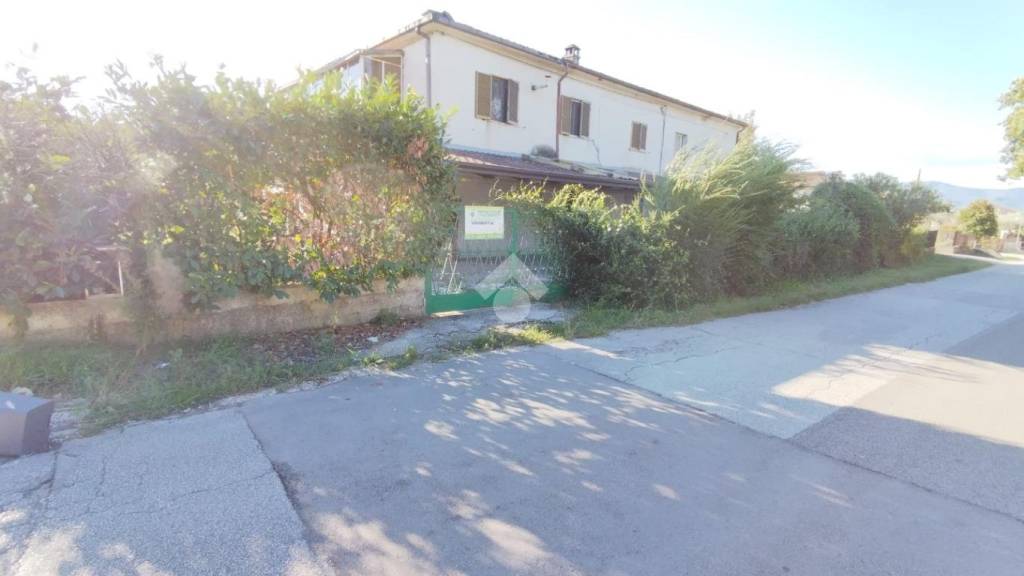appartamento in vendita a Cervaro