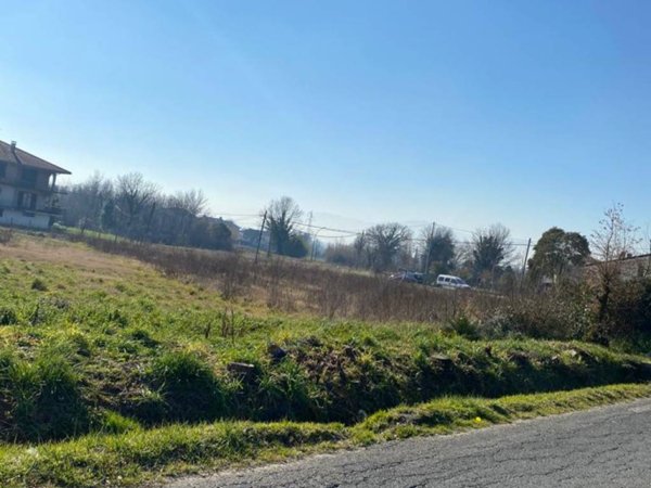 terreno edificabile in vendita a Cervaro