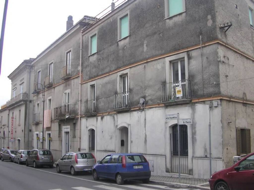 intera palazzina in vendita a Cervaro