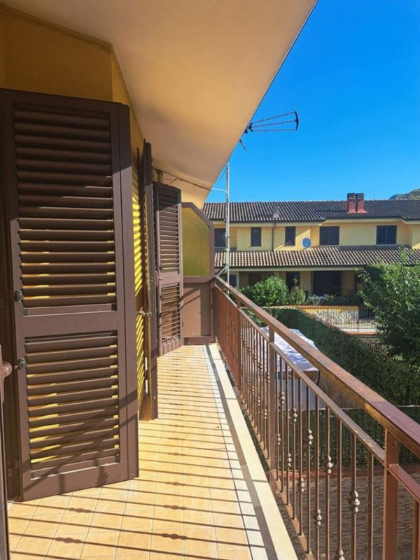 villa in vendita a Cervaro