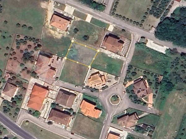 terreno agricolo in vendita a Colfelice