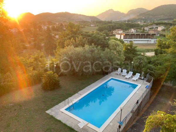 casa indipendente in vendita a Colfelice