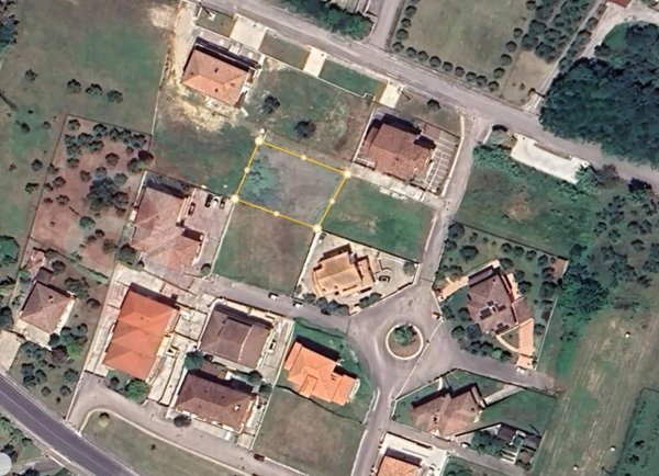 terreno agricolo in vendita a Colfelice