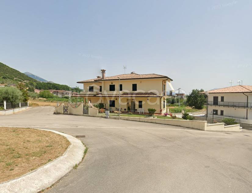 casa indipendente in vendita a Colfelice