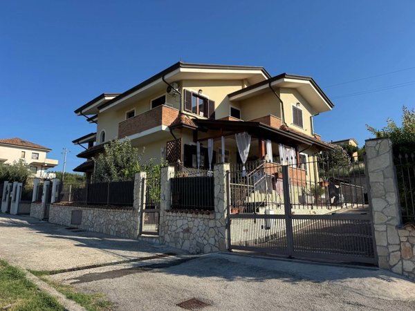 appartamento in vendita a Colfelice