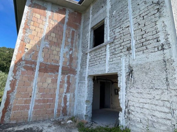 casa indipendente in vendita a Colfelice