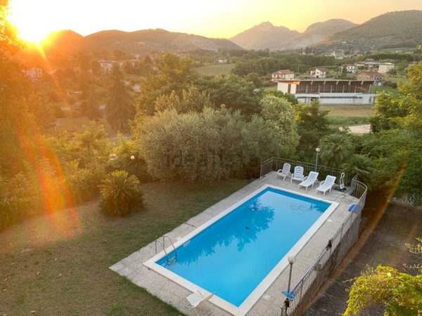 casa indipendente in vendita a Colfelice