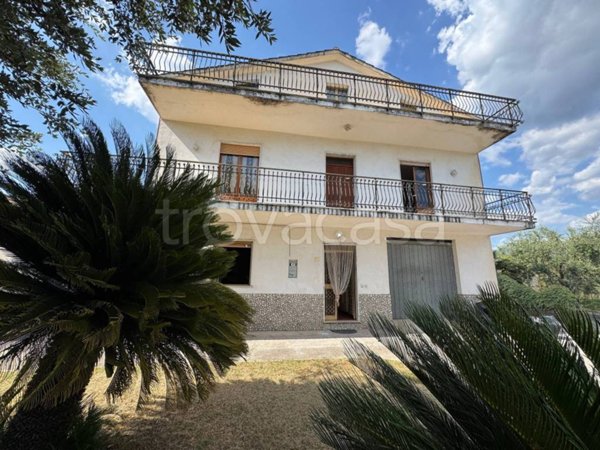 casa indipendente in vendita a Colfelice