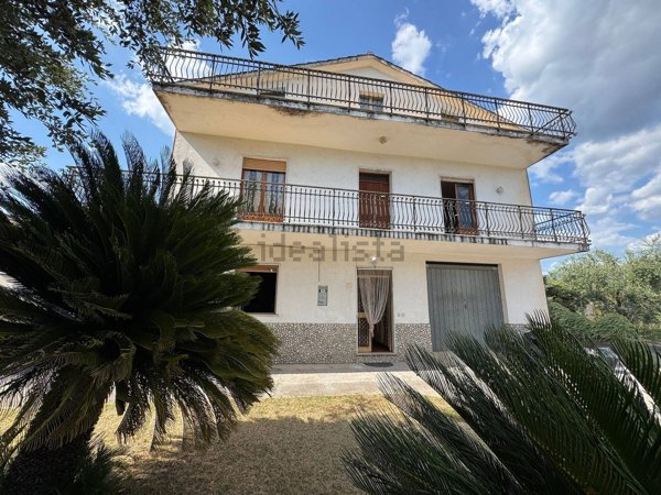 casa indipendente in vendita a Colfelice