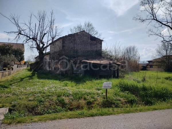 casa indipendente in vendita a Colfelice
