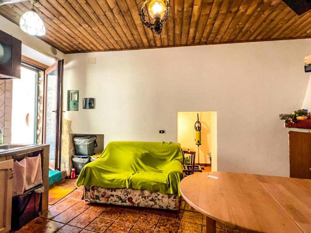 appartamento in vendita a Collepardo