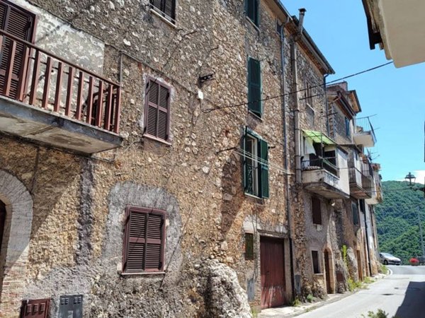 appartamento in vendita a Collepardo