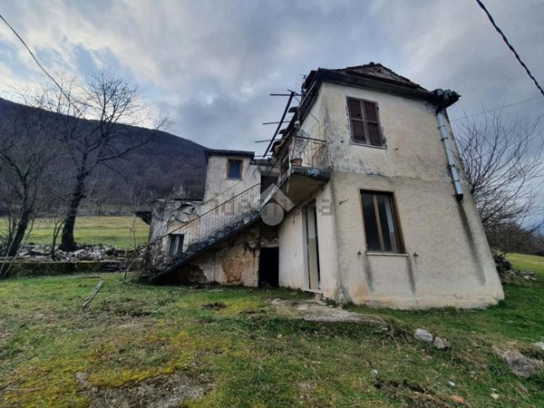 casale in vendita a Collepardo