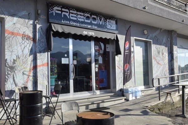 locale commerciale in vendita a Coreno Ausonio