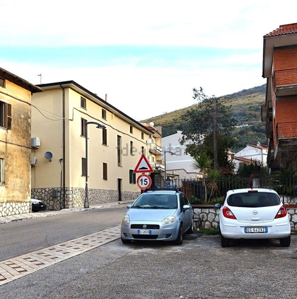 appartamento in vendita a Coreno Ausonio