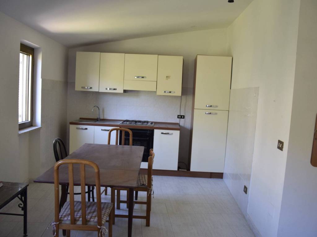 appartamento in vendita a Coreno Ausonio